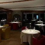 Otel Nest